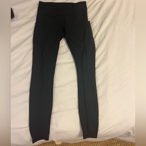 Lululemon leggings w/ pockets